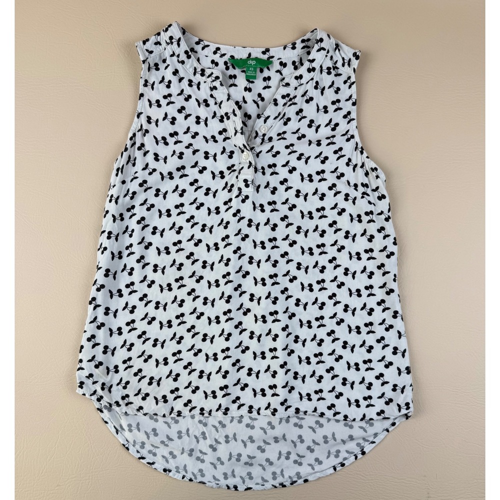 Cherry Print Sleeveless Henley Viscose Blouse‎ White Black XS Dip